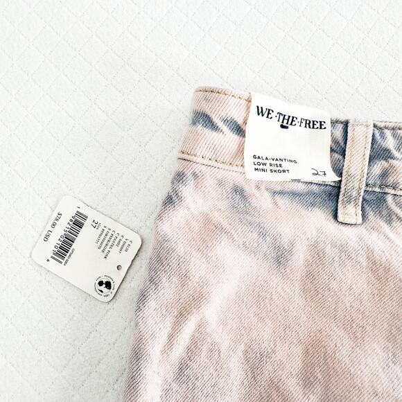 We the Free Gala Vanting Low Rise Mini Skort Cotton Candy Denim Jean Size 27 NWT - Picture 3 of 7